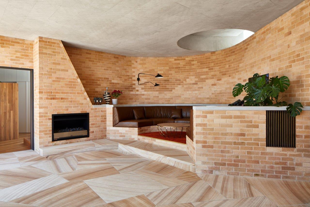 Bronte House, by GNC Quality
